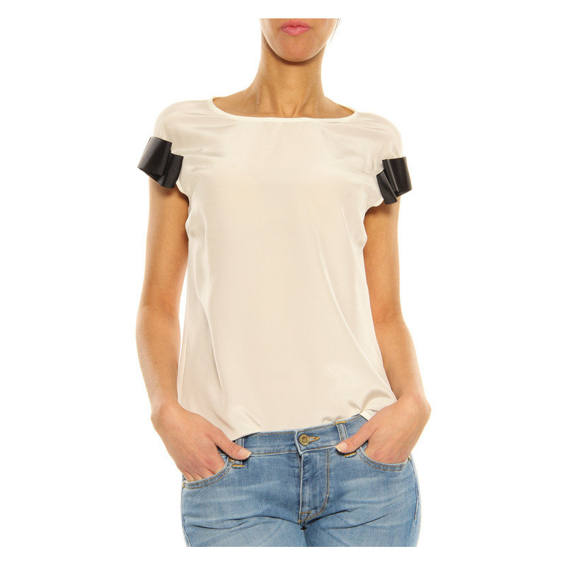 T-Shirt Ki 6? Who are you? cream
