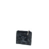 Guess – Credit card holder “Privacy”