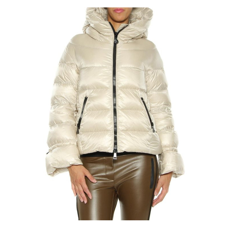 Moncler – Down Jacket “Chantilly”